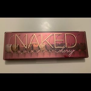 Urban Decay Naked Cherry eyeshadow palette
